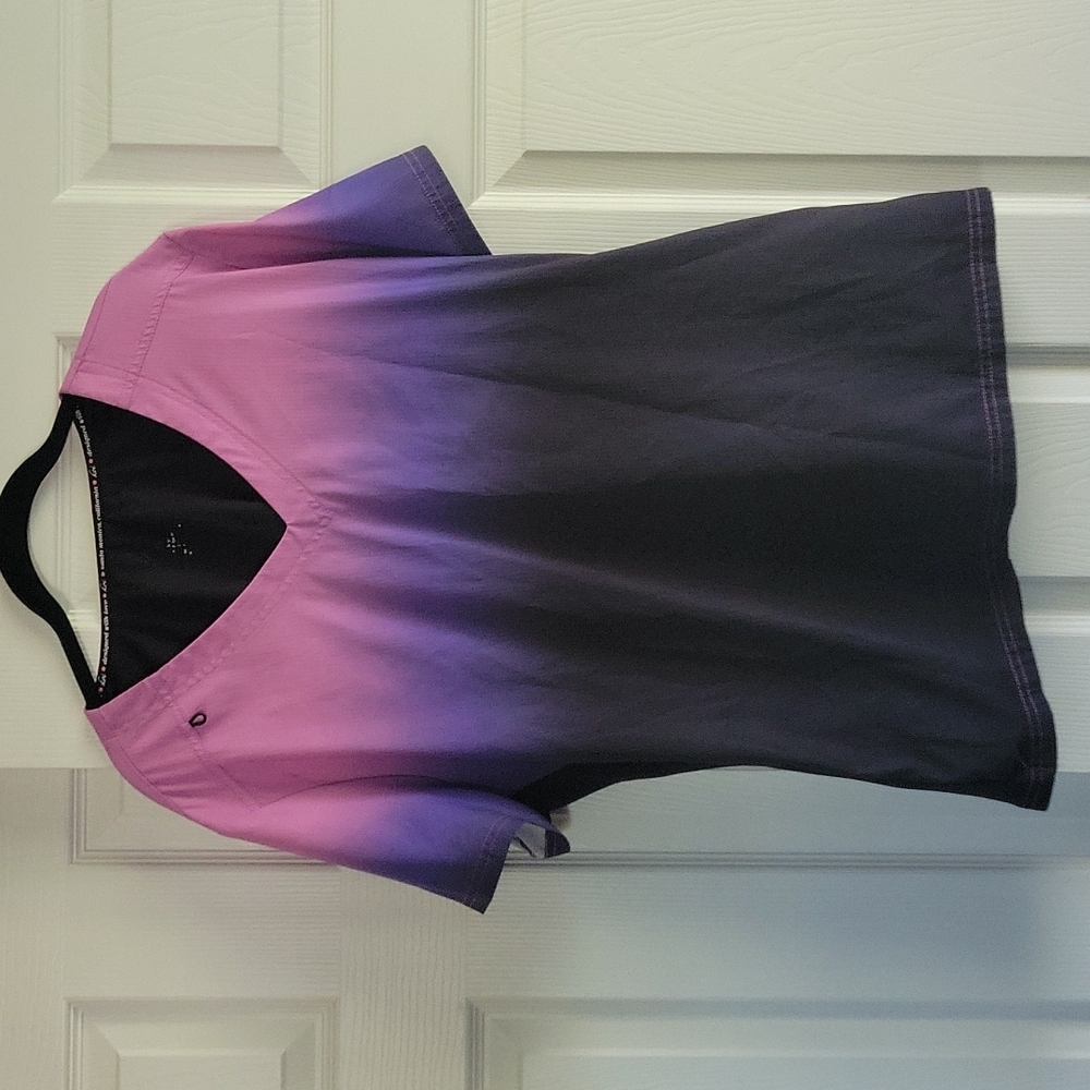 Ombre scrub top